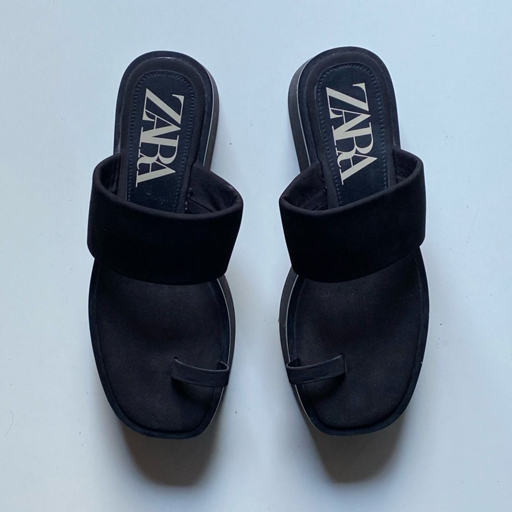 Zara Sandals - Picture 3 of 6